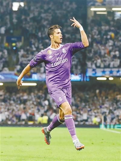 篮下巨无霸 篮下巨无霸